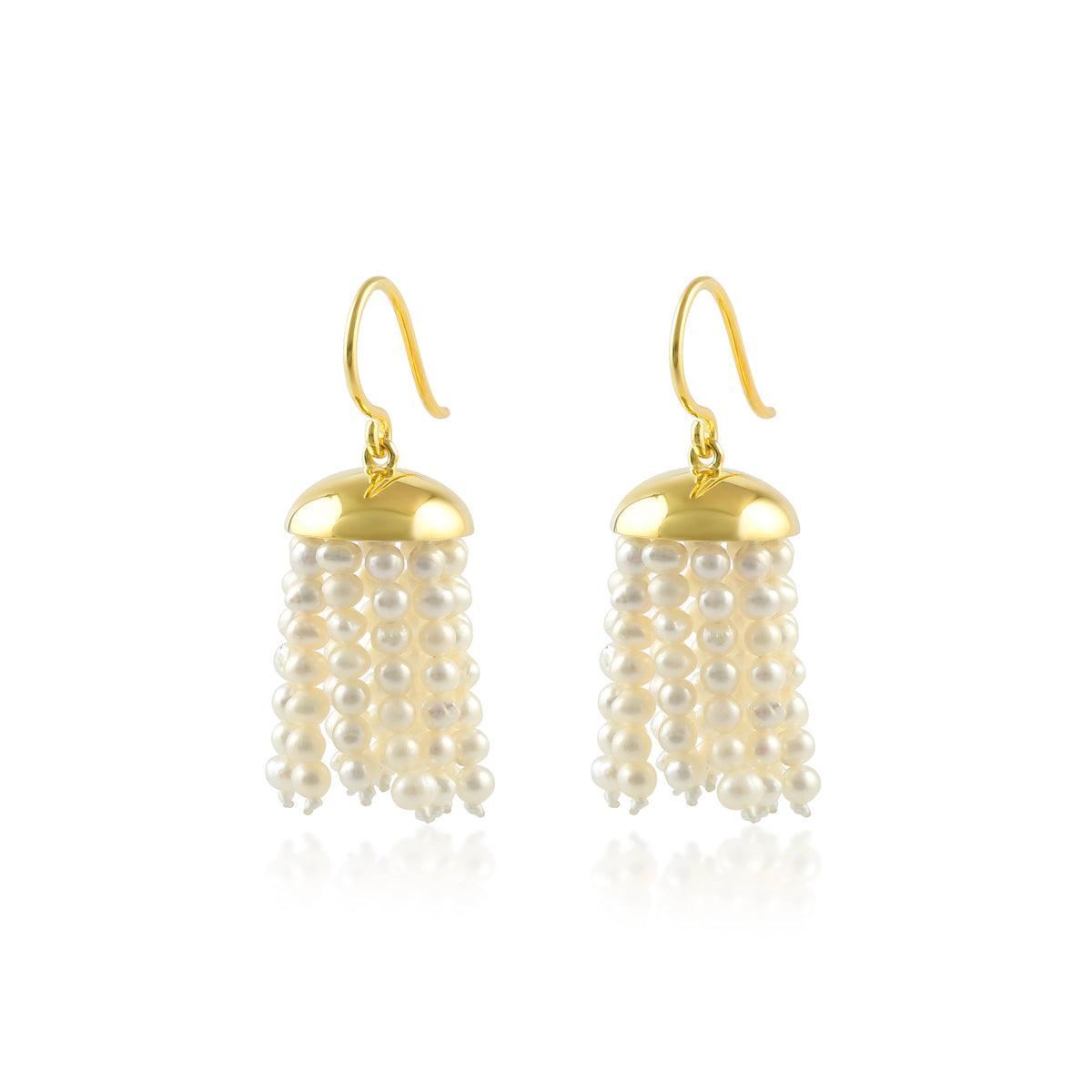 Hydra Tassel Earrings in Pearls