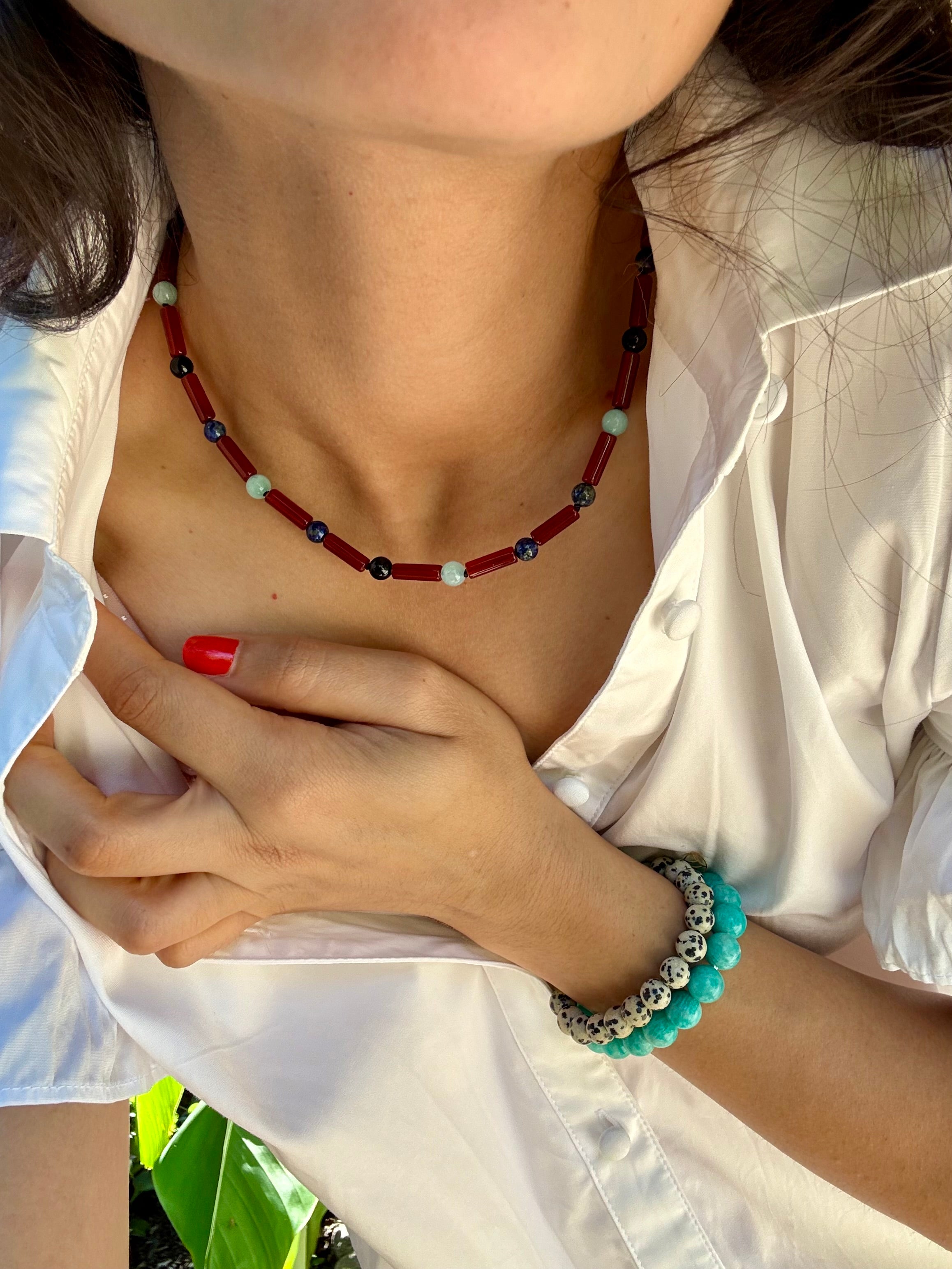 Dorian Necklace in Carnelian and Lapis Lazuli