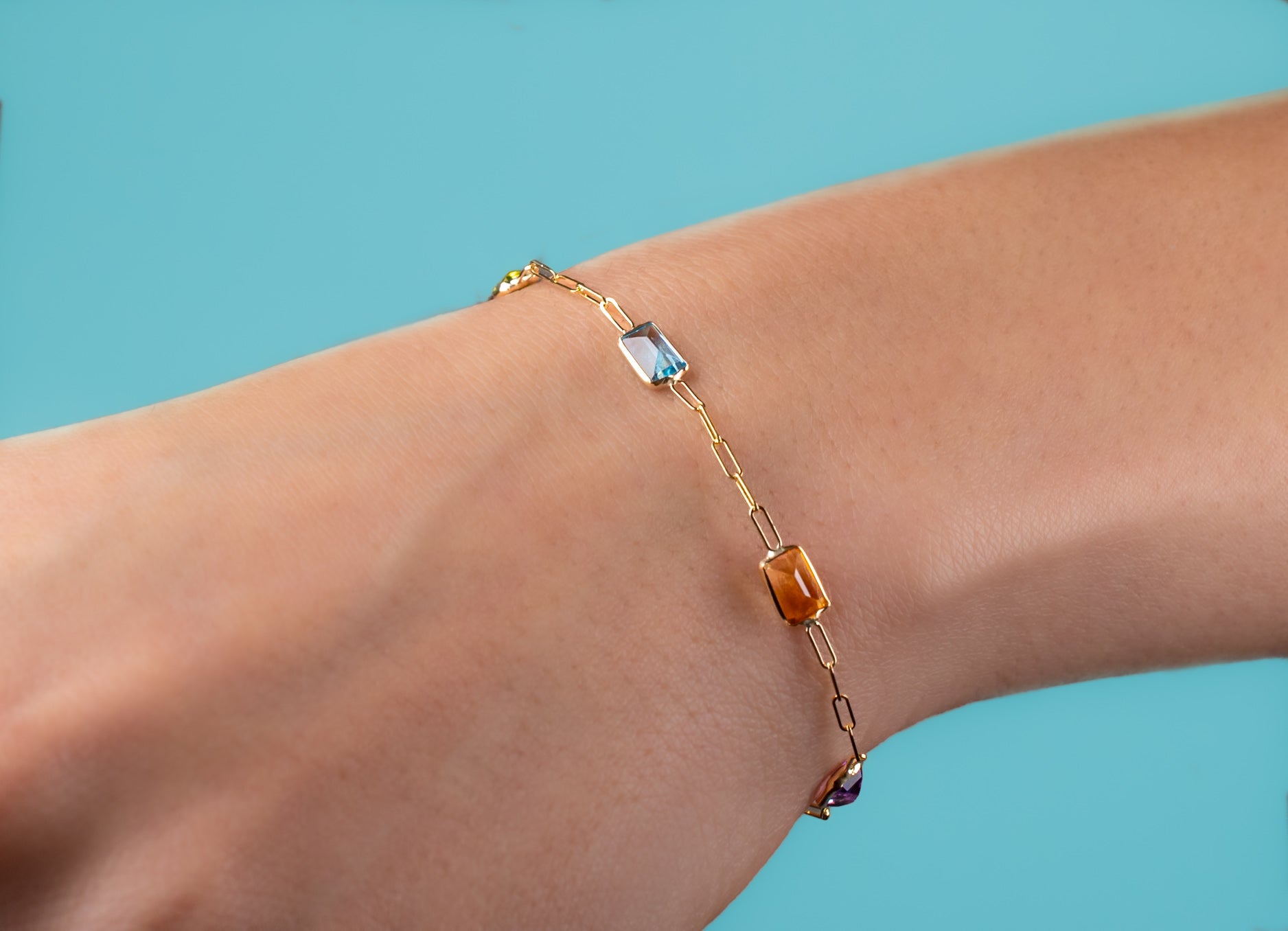 14K Yellow Gold Cable Bracelet with Baguette Gemstones