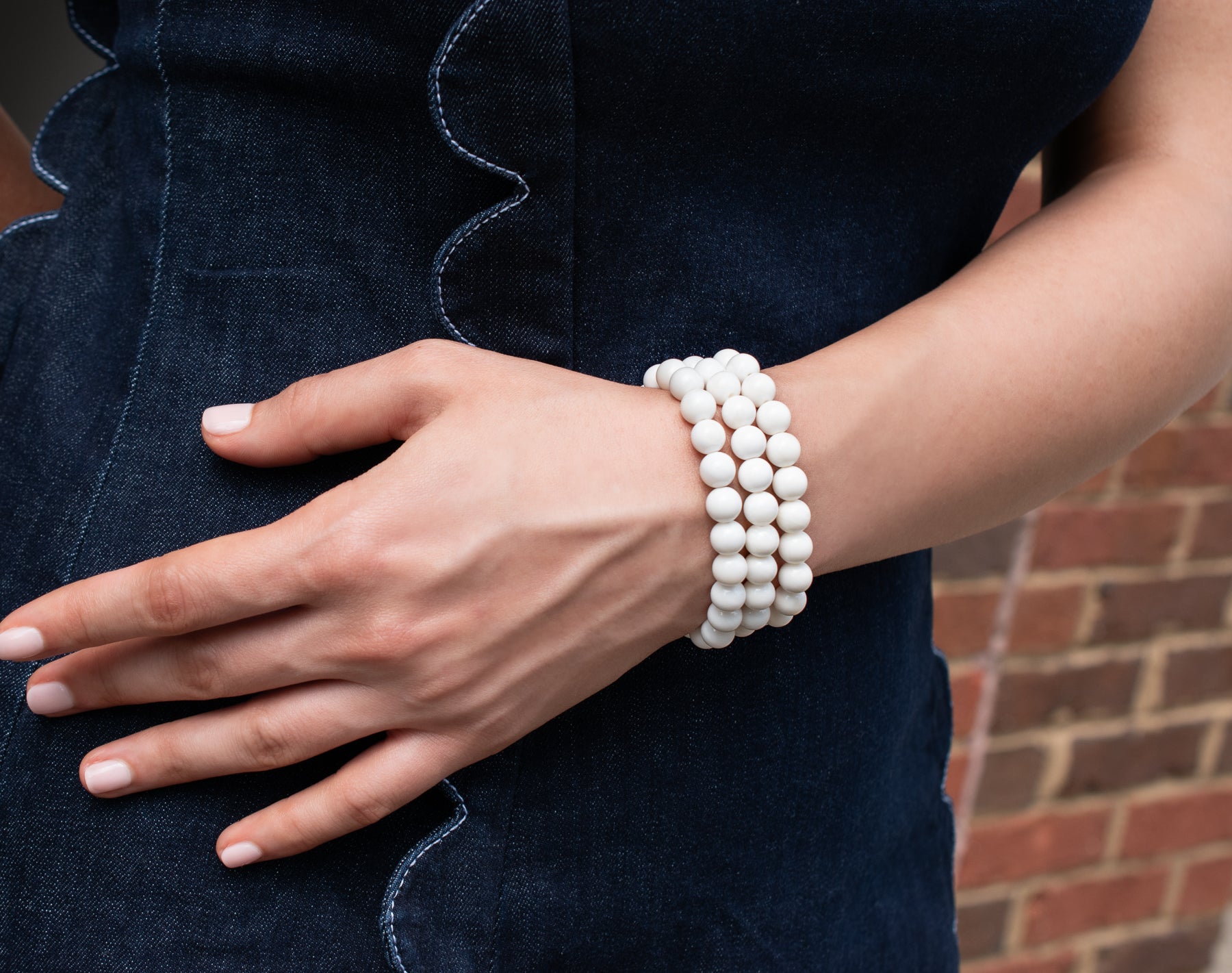 White Shell Beaded Stretch Bracelet