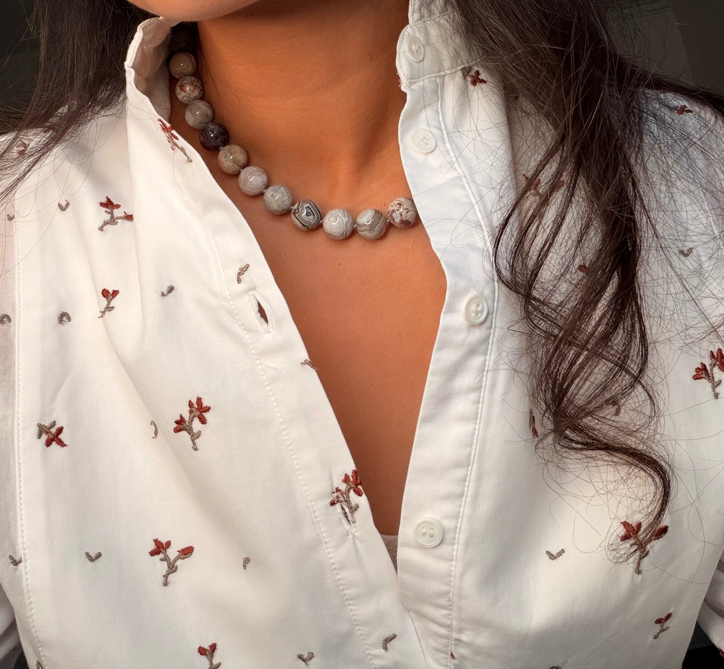 Clemmie Necklace in Lace Agate