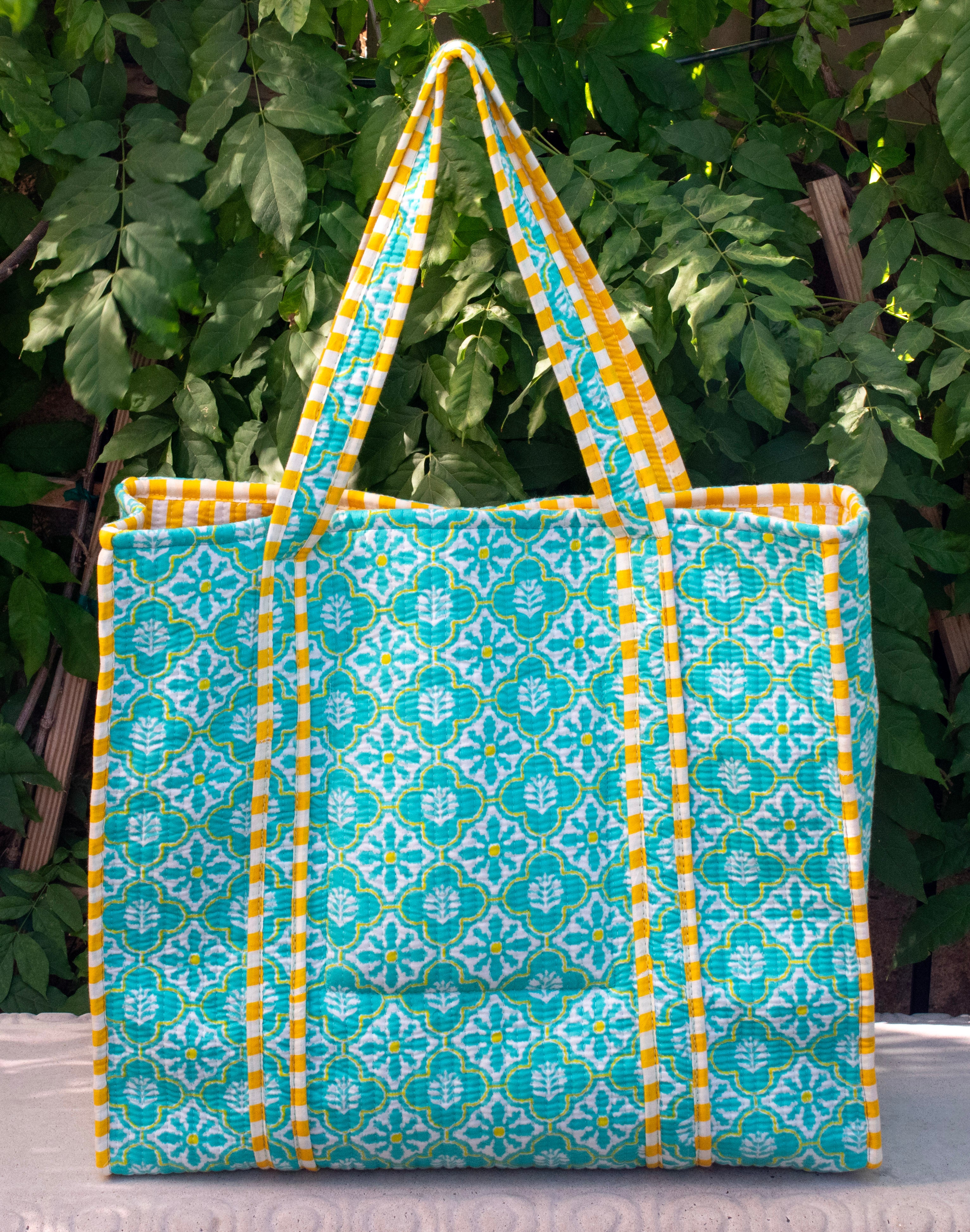 Block Print Racquet Tote 06