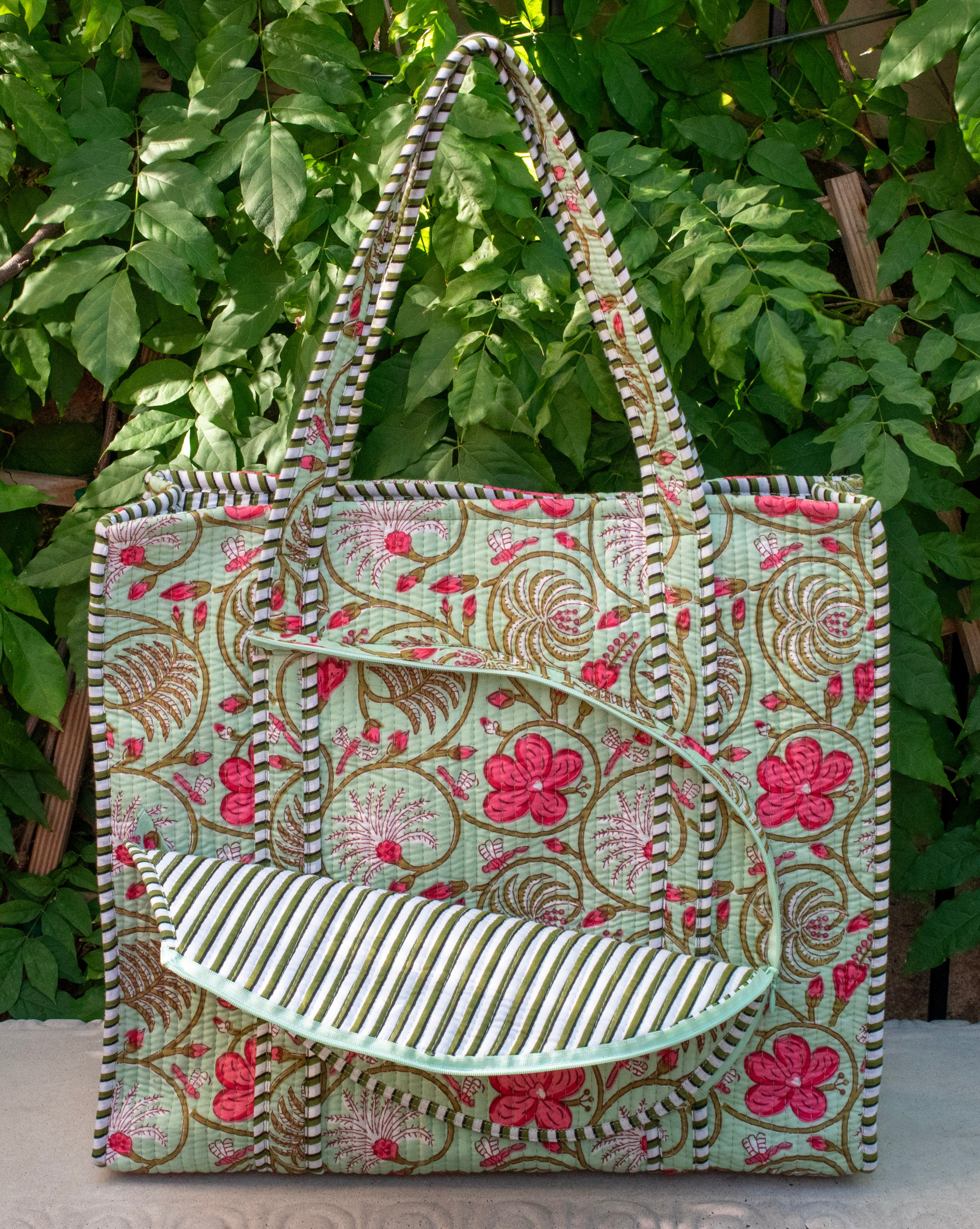 Block Print Racquet Tote 05